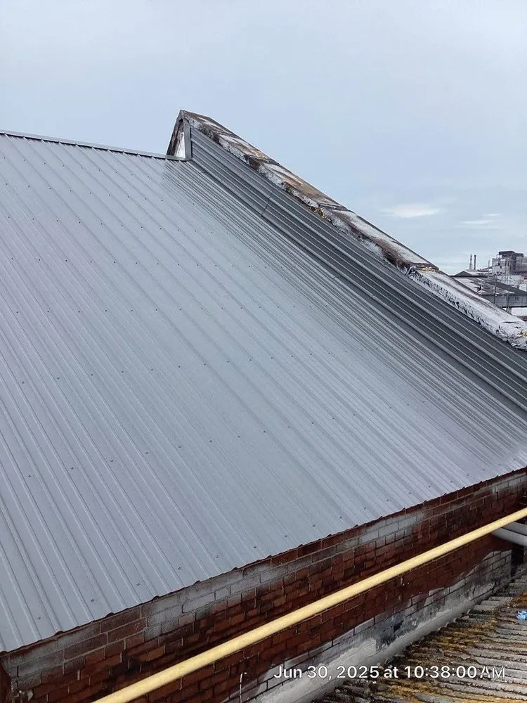 Slide of Arthur Roofing