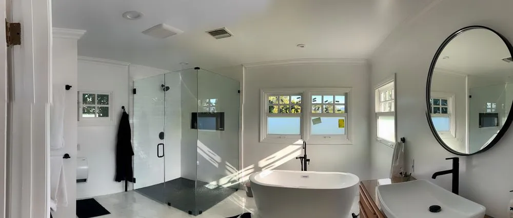 Slide of Artisan & Co.