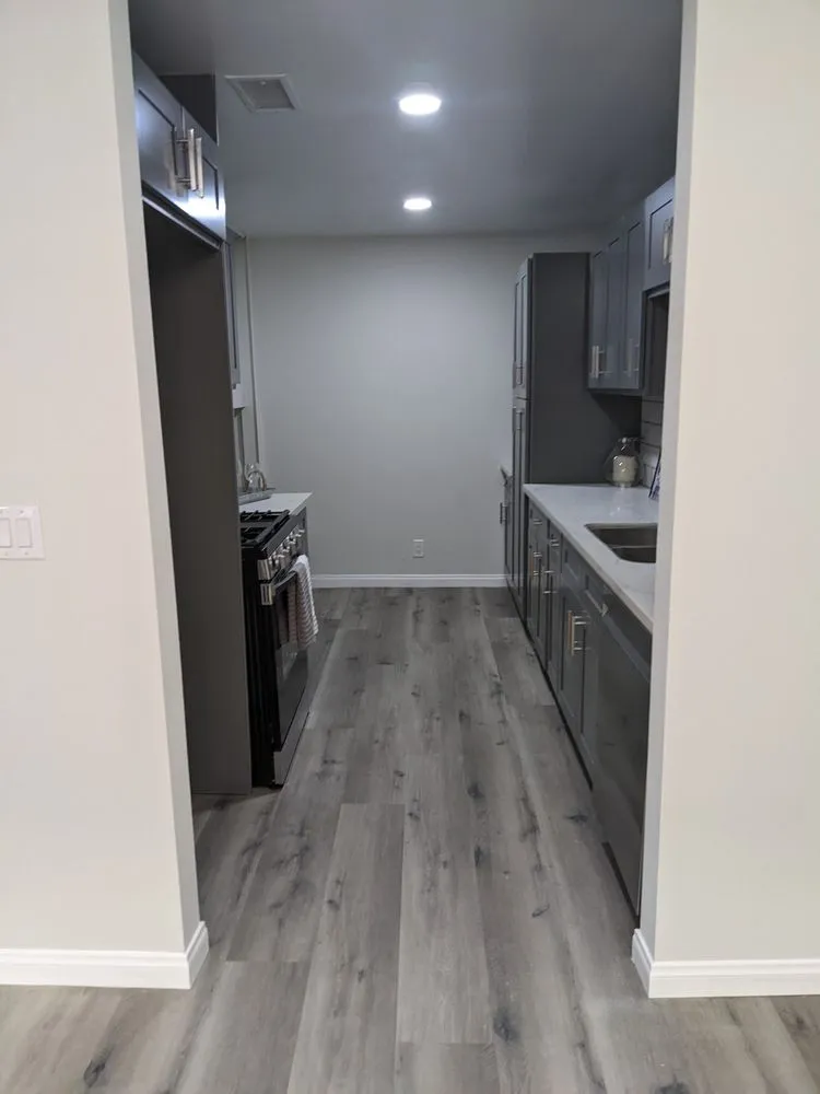 Slide of Artisan & Co.