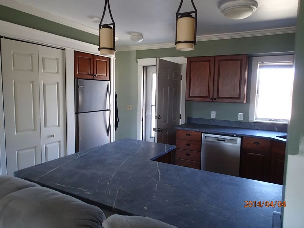 Slide of Artisan Angles