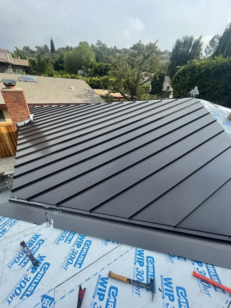 Slide of Artisan Build Group