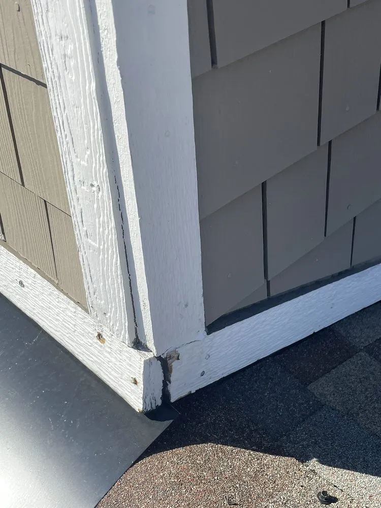 Slide of Artisan Roofing & Ice Dam Removal