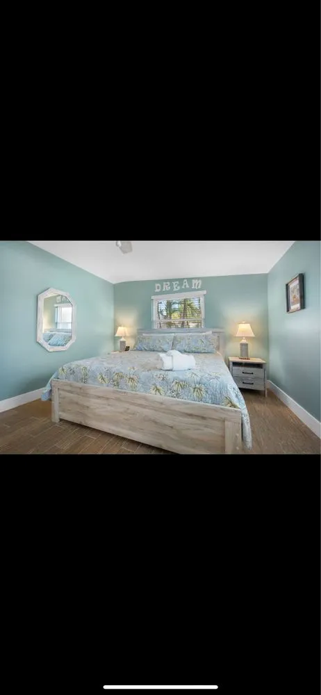 Slide of Artistry Works Contracting