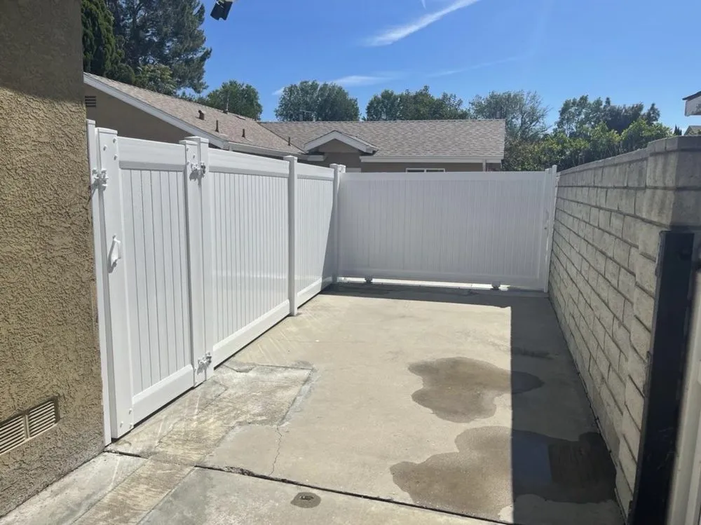 Local flat roof repair experts serving San Fernando Valley, CA - Artizmo Builders