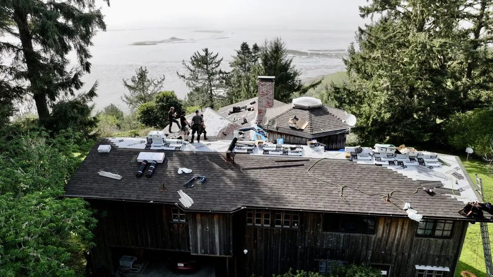 Slide of Arts Roofing