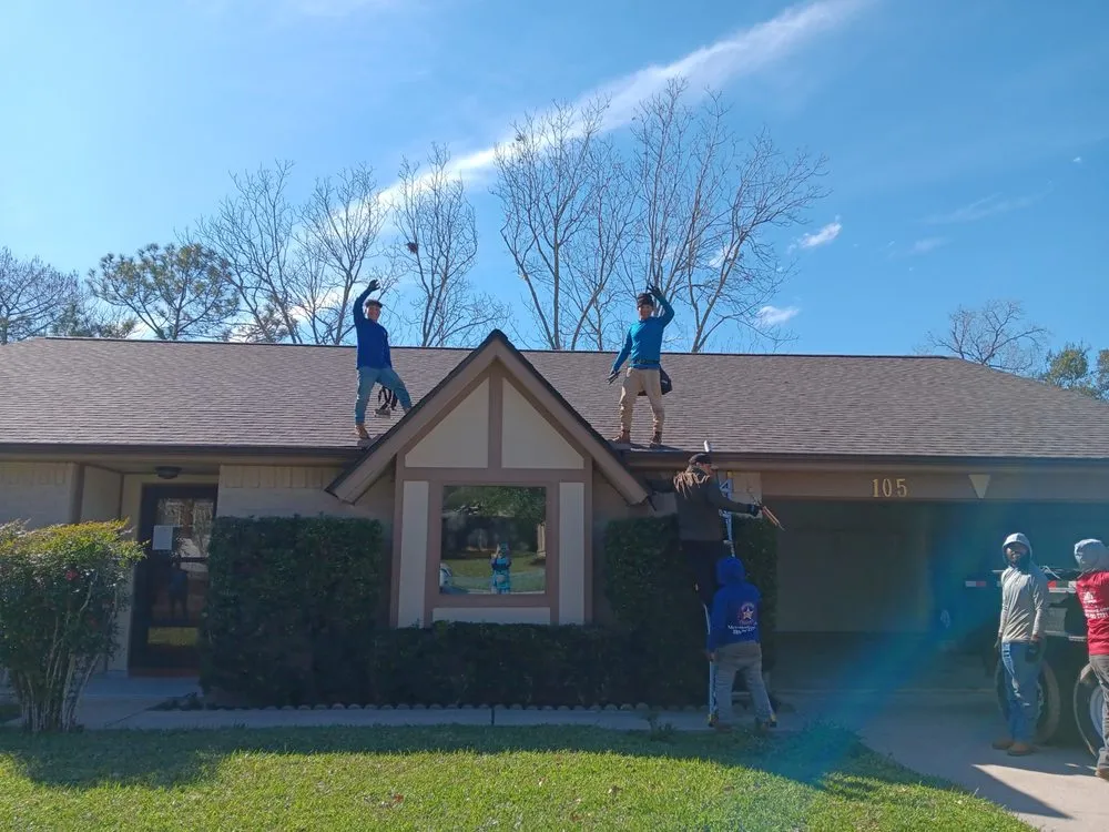 Slide of Art's Roofing