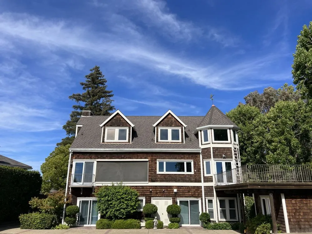 Slide of Art’s Roofing