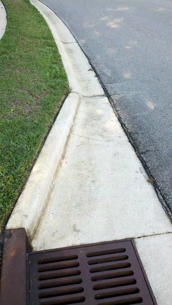 Slide of As New Again Pressure Washing