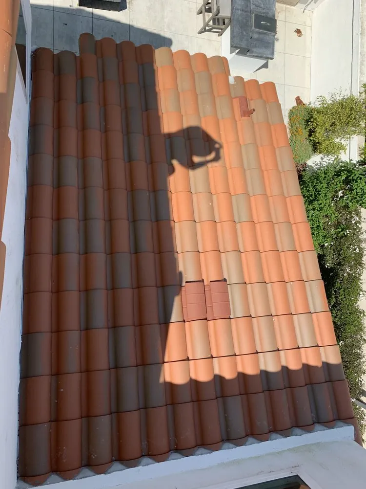 Slide of A's Roofing