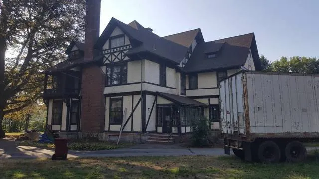 Slide of Ascend Construction