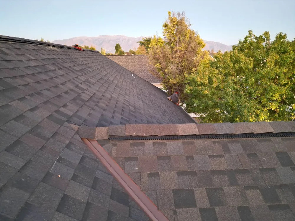 Slide of Ascent Solar & Roofing