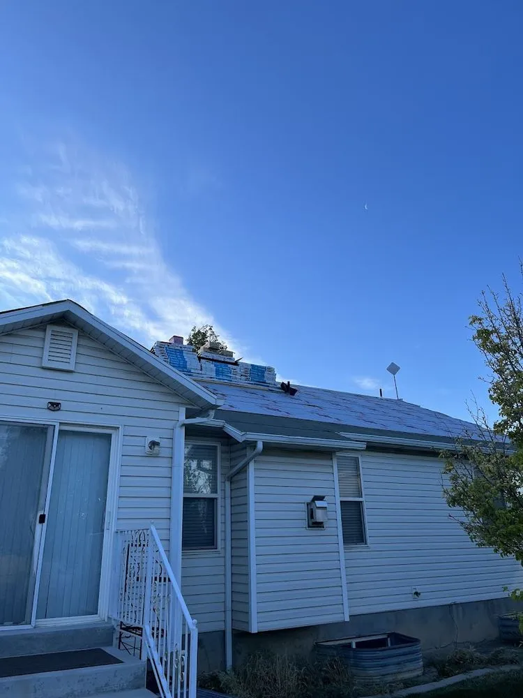 Slide of Ascent Solar & Roofing