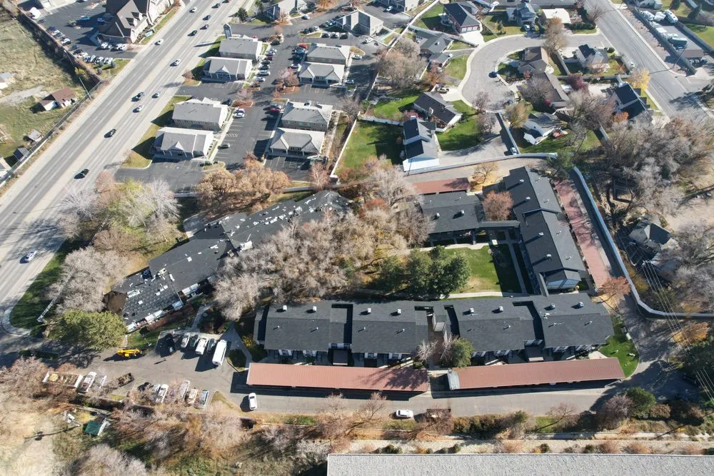 Slide of Ascent Solar & Roofing