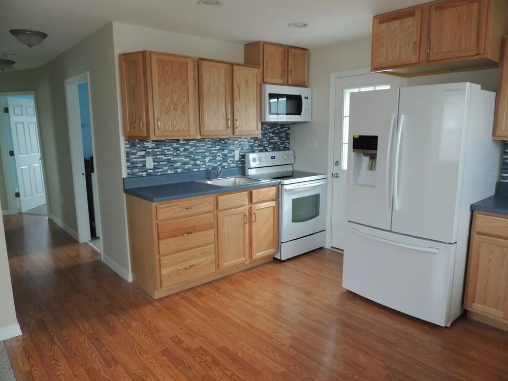 Slide of Ashley Construction