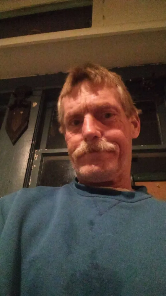 Slide of Ashton Roofing