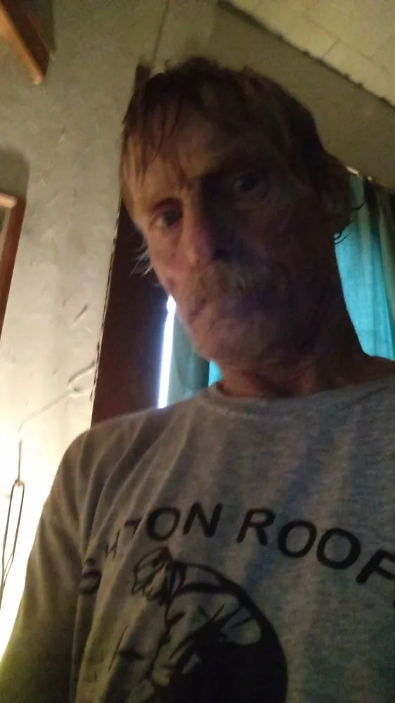 Slide of Ashton Roofing