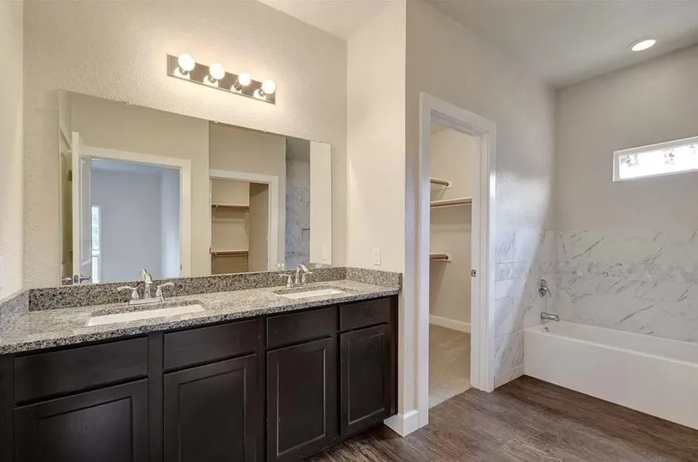 Slide of Asiel Construction & Remodeling