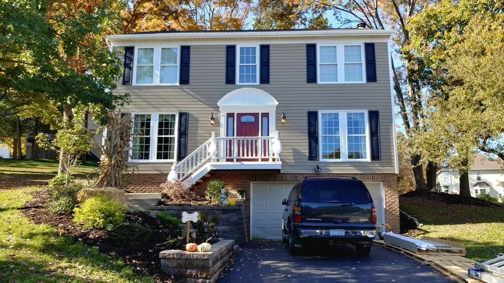 Licensed flat roof repair after storm damage in Lee's Summit, MO by Aspen Contracting