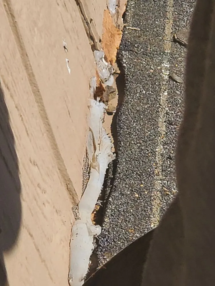 Expert roof repair experts serving Lee's Summit, MO - Aspen Contracting