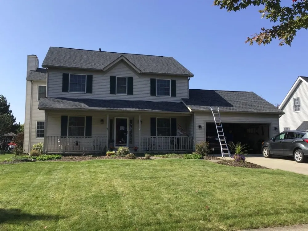 Local shingle roofing service in Lee's Summit, MO by Aspen Contracting