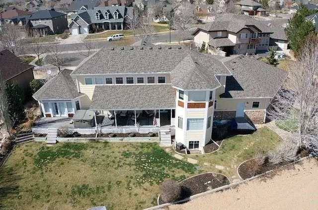 Slide of Aspen Leaf Roofing