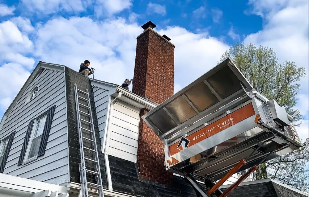 Slide of Asscher Roofing