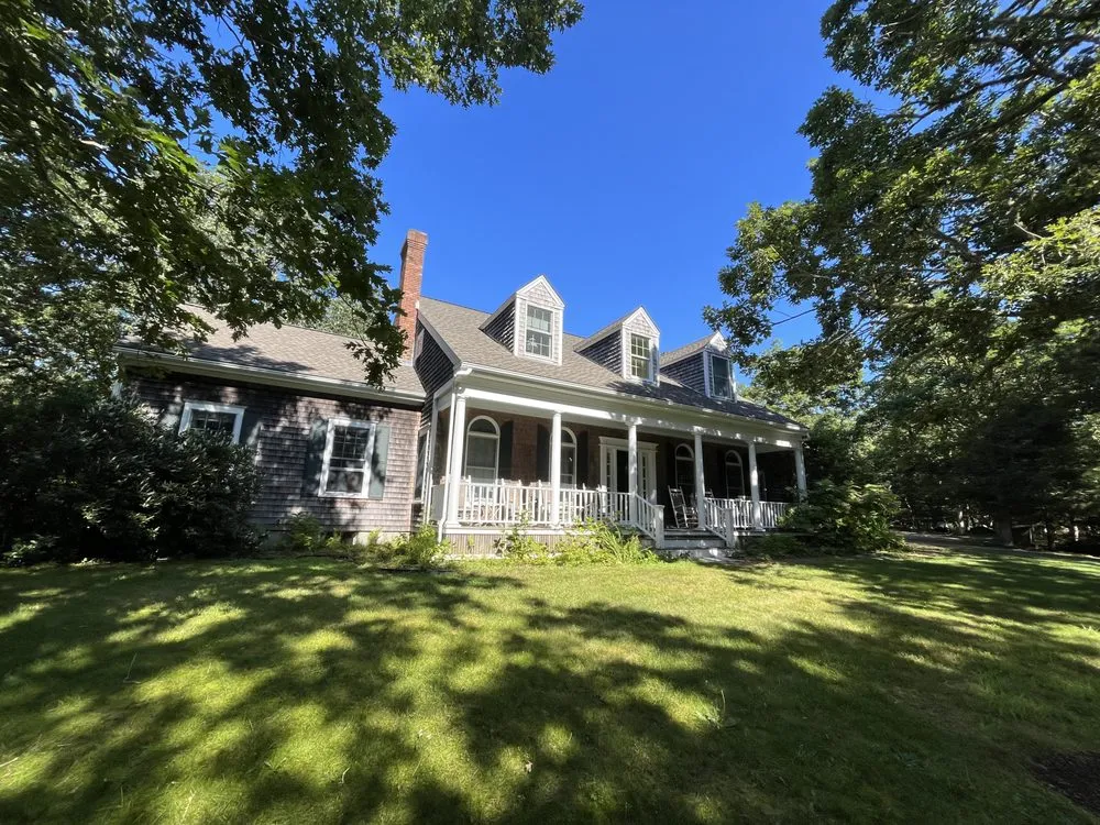 Slide of Associate Roofing