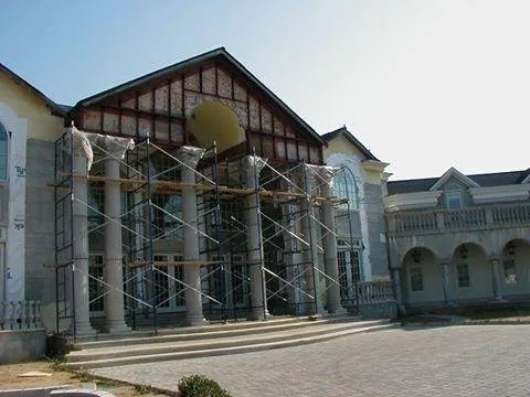 Slide of Astoria Construction Group