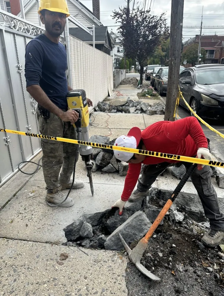 Slide of A&T Construction