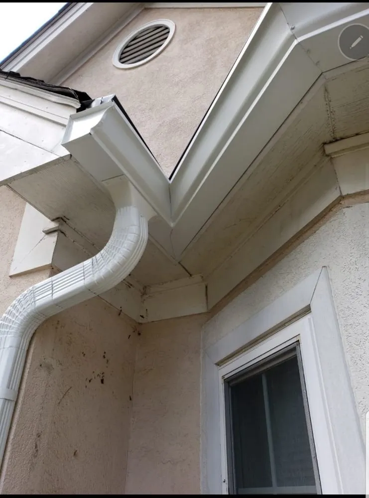 Slide of Atlanta Gutter Experts