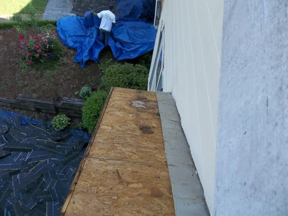 Slide of Atlanta Roofing Specialists