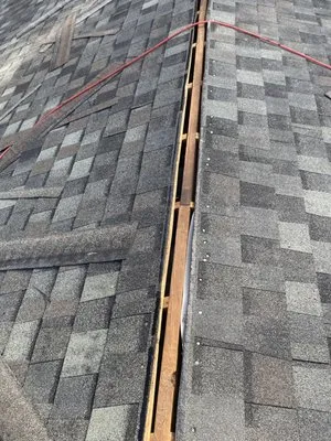 Atlanta Storm Roofing Company Logo