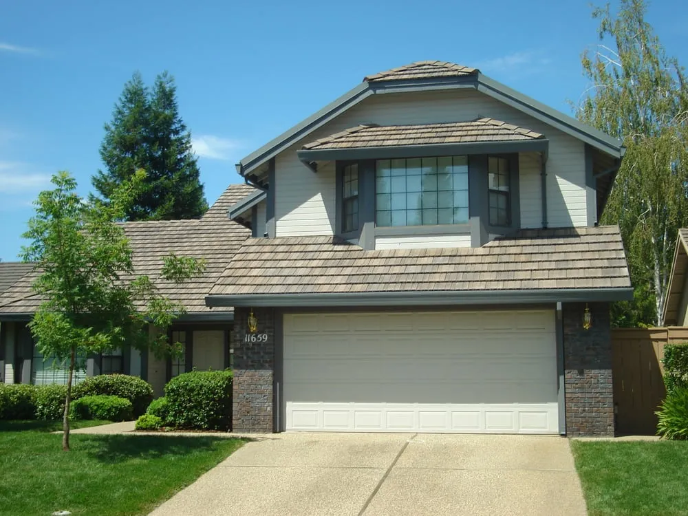 Slide of Atlantis Roofing