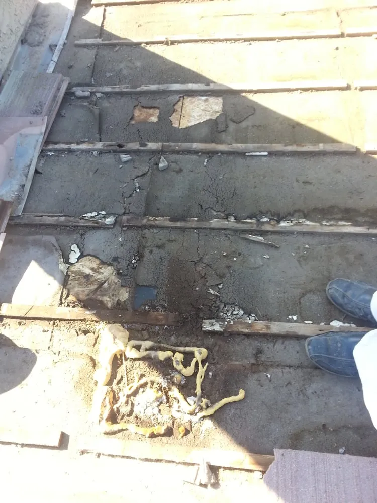 Slide of Atlantis Roofing