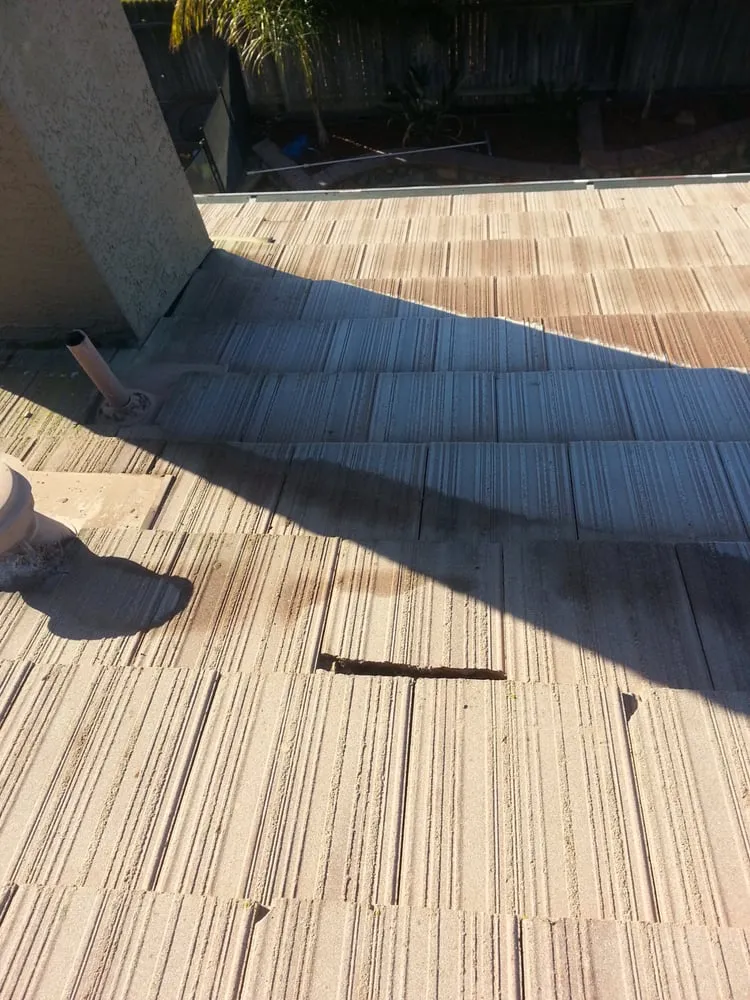 Slide of Atlantis Roofing