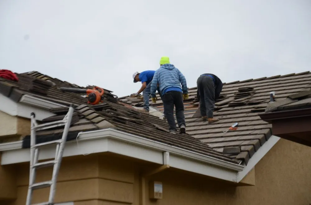 Slide of Atlantis Roofing
