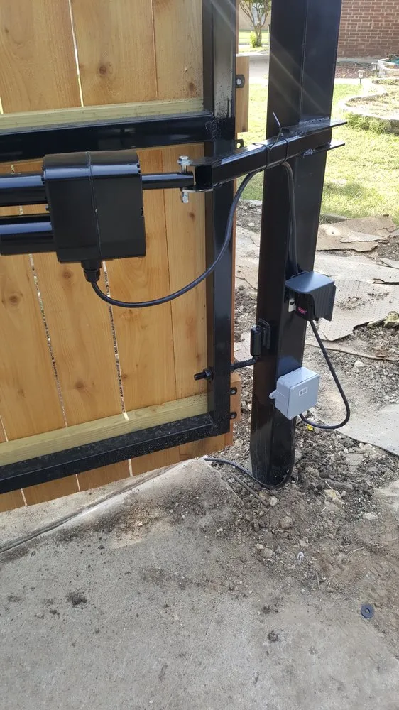 Slide of Atlas Roof And Fence