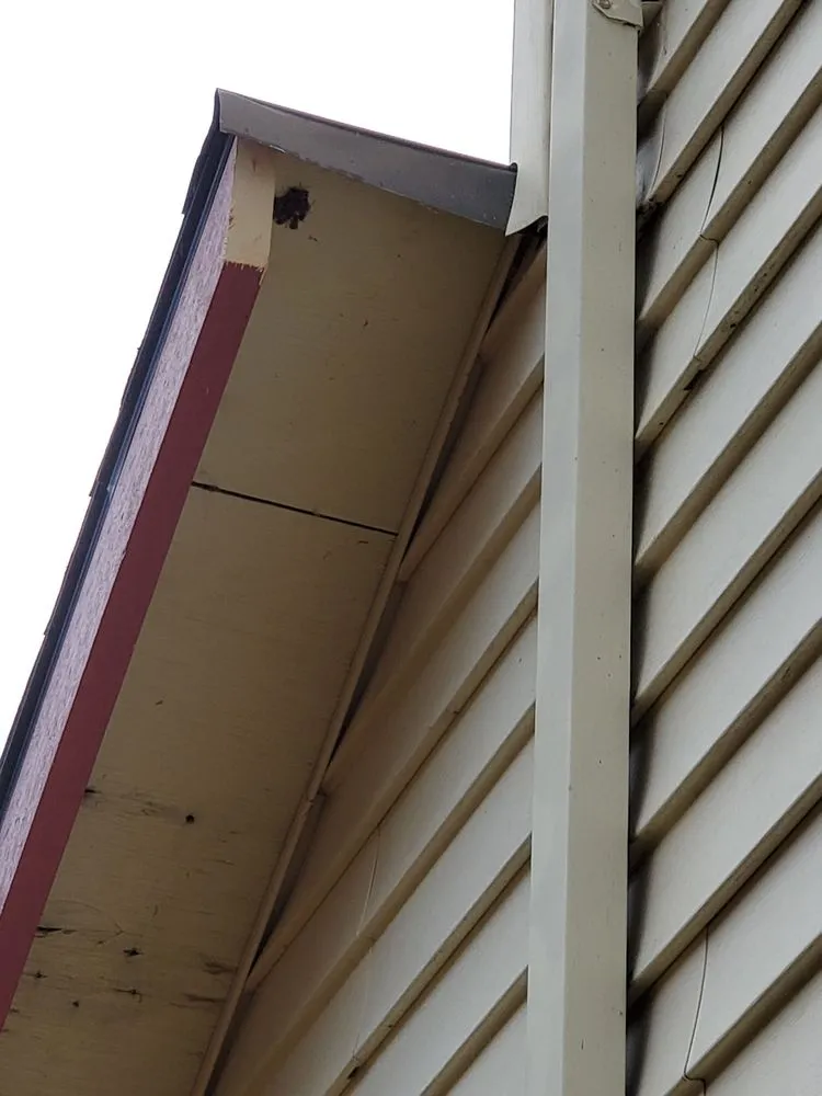 Slide of Atlas Roofing and Construction