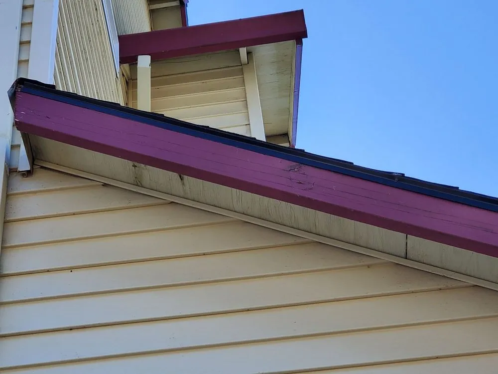 Slide of Atlas Roofing and Construction