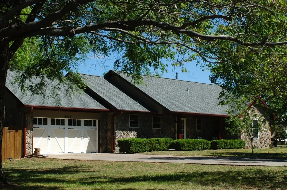 Slide of Atlas Roofing