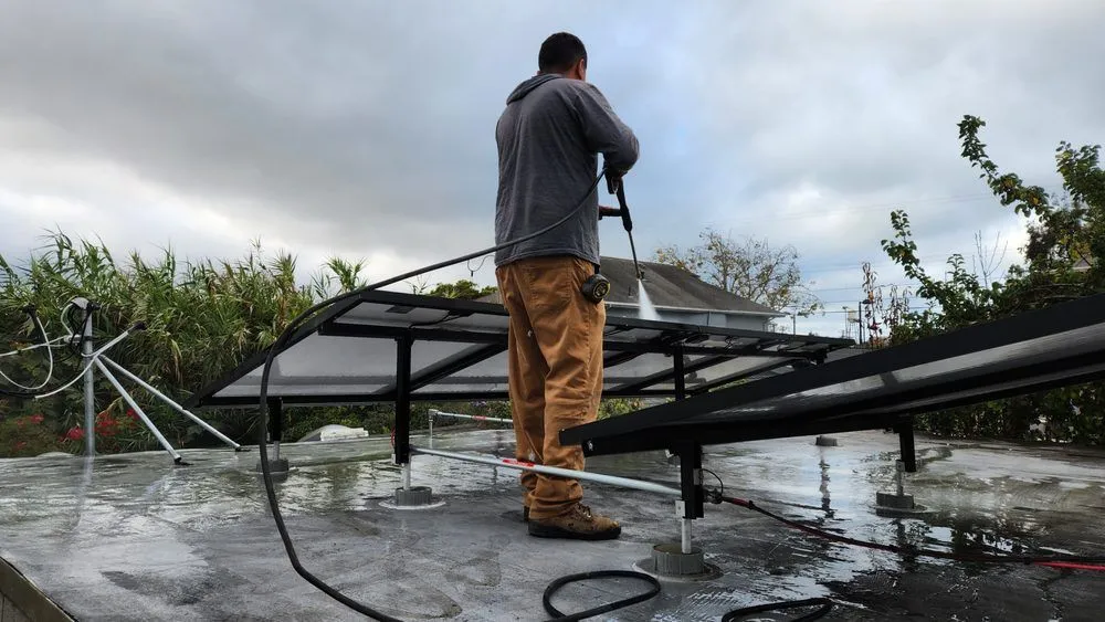 Slide of Atlas Roofing