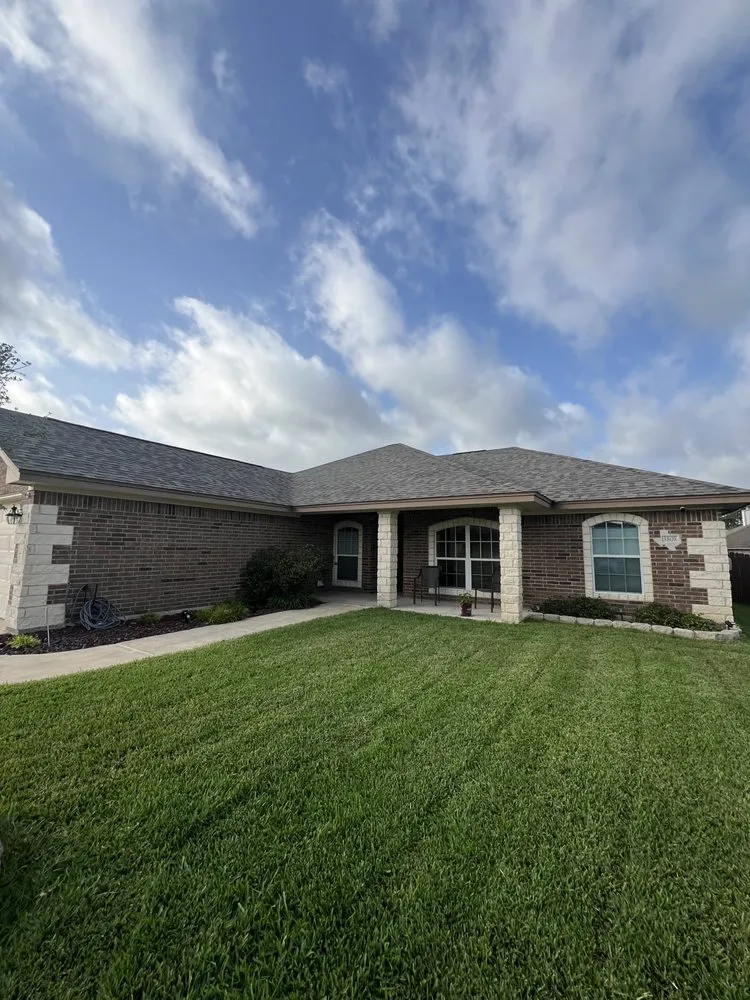 Slide of Atlas Roofing Pros