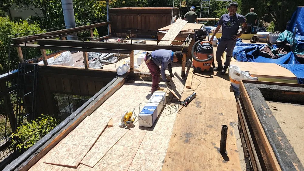 Slide of Atlas Roofing