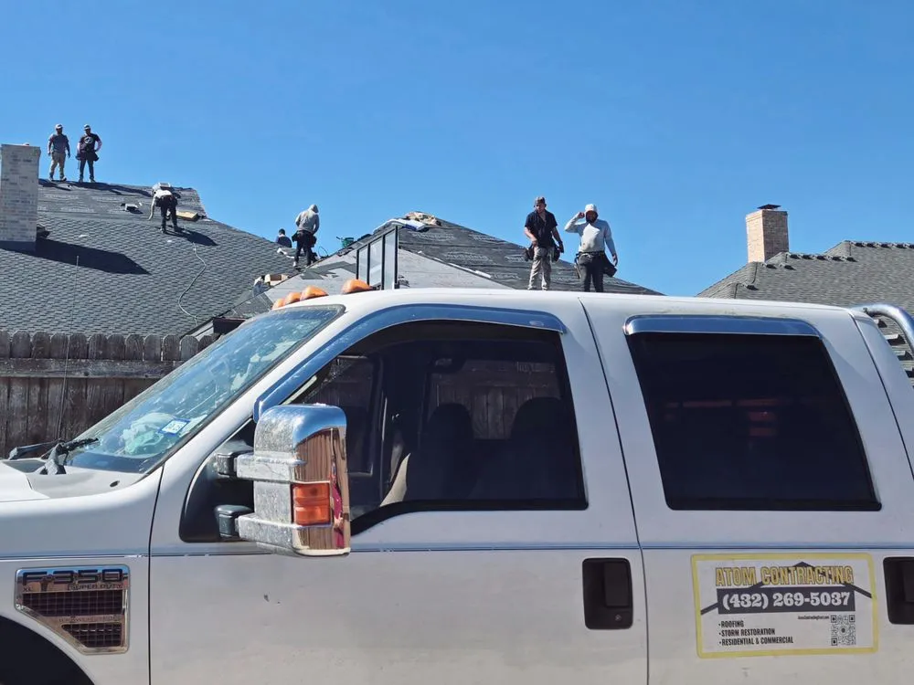 Slide of Atom Contracting