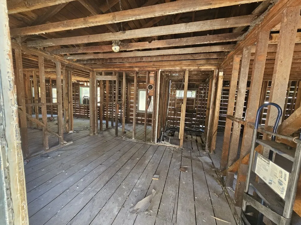 Slide of Atterberry Construction Services