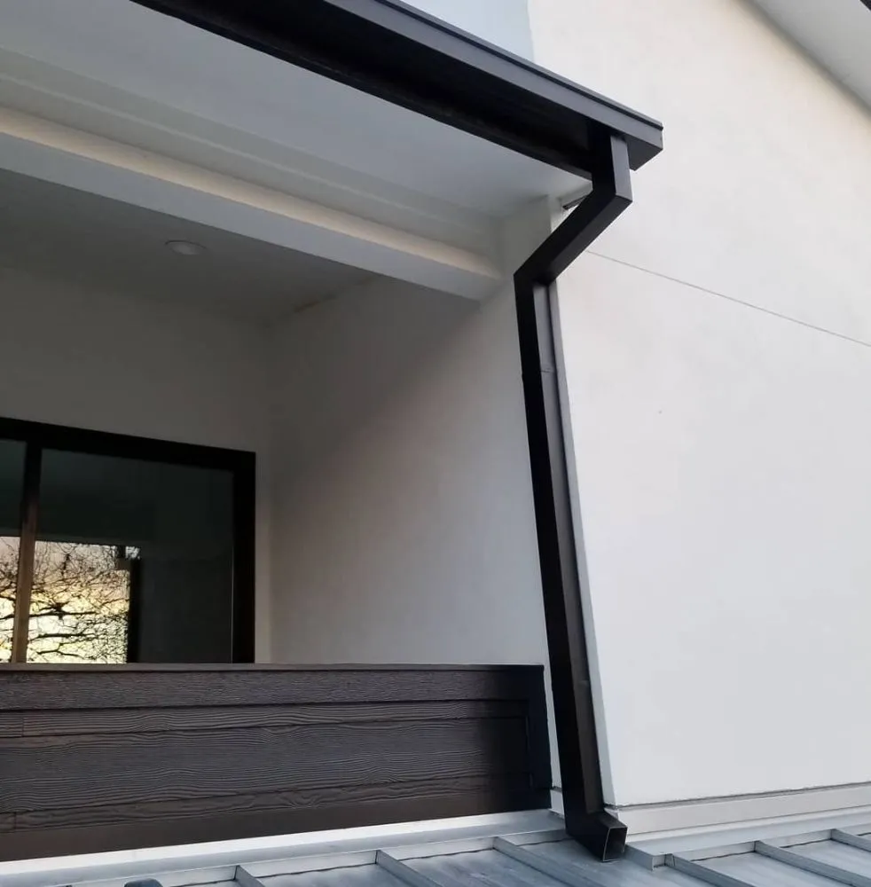 Slide of ATX Seamless Gutters