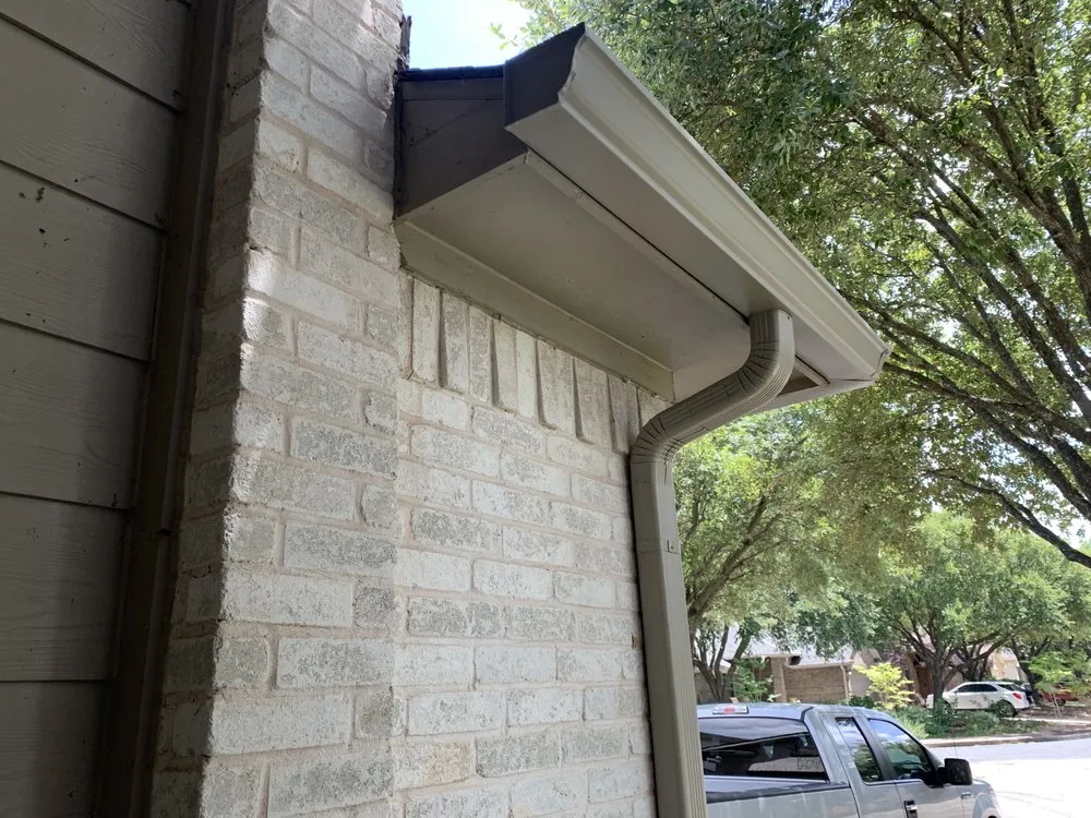 Slide of ATX Seamless Gutters