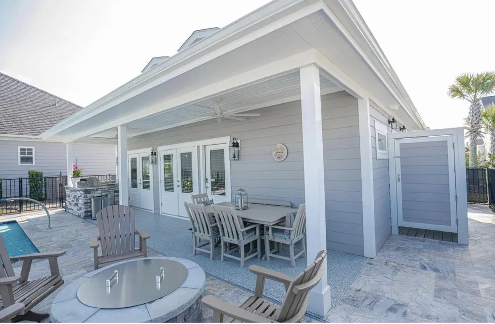 Slide of Aubrey Faatz Home Crafters