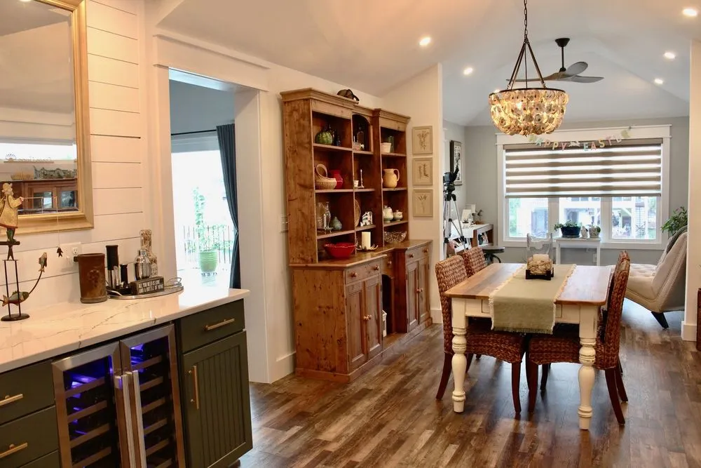 Slide of Aubrey Faatz Home Crafters