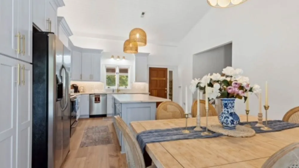 Slide of Aubrey Faatz Home Crafters